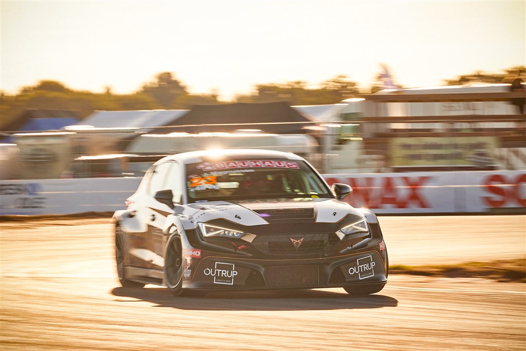 Jan Magnussen vil udbygge TCR-føring i Night Race på Padborg Park
(Foto: Stump Photo)